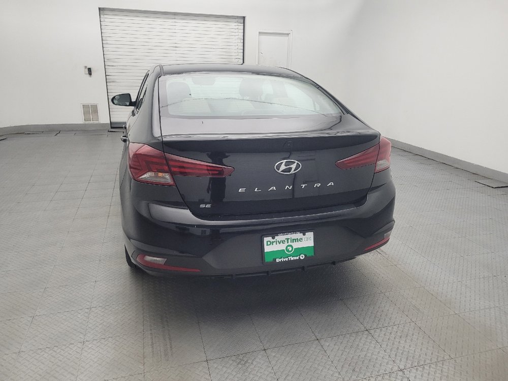 Used 2020 Hyundai Elantra SE FWD image 6