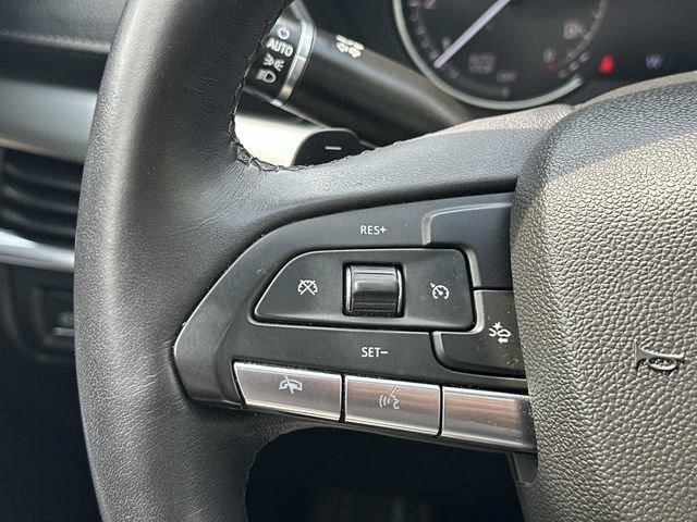 Certified 2023 Cadillac XT4 Premium Luxury AWD/4WD image 22