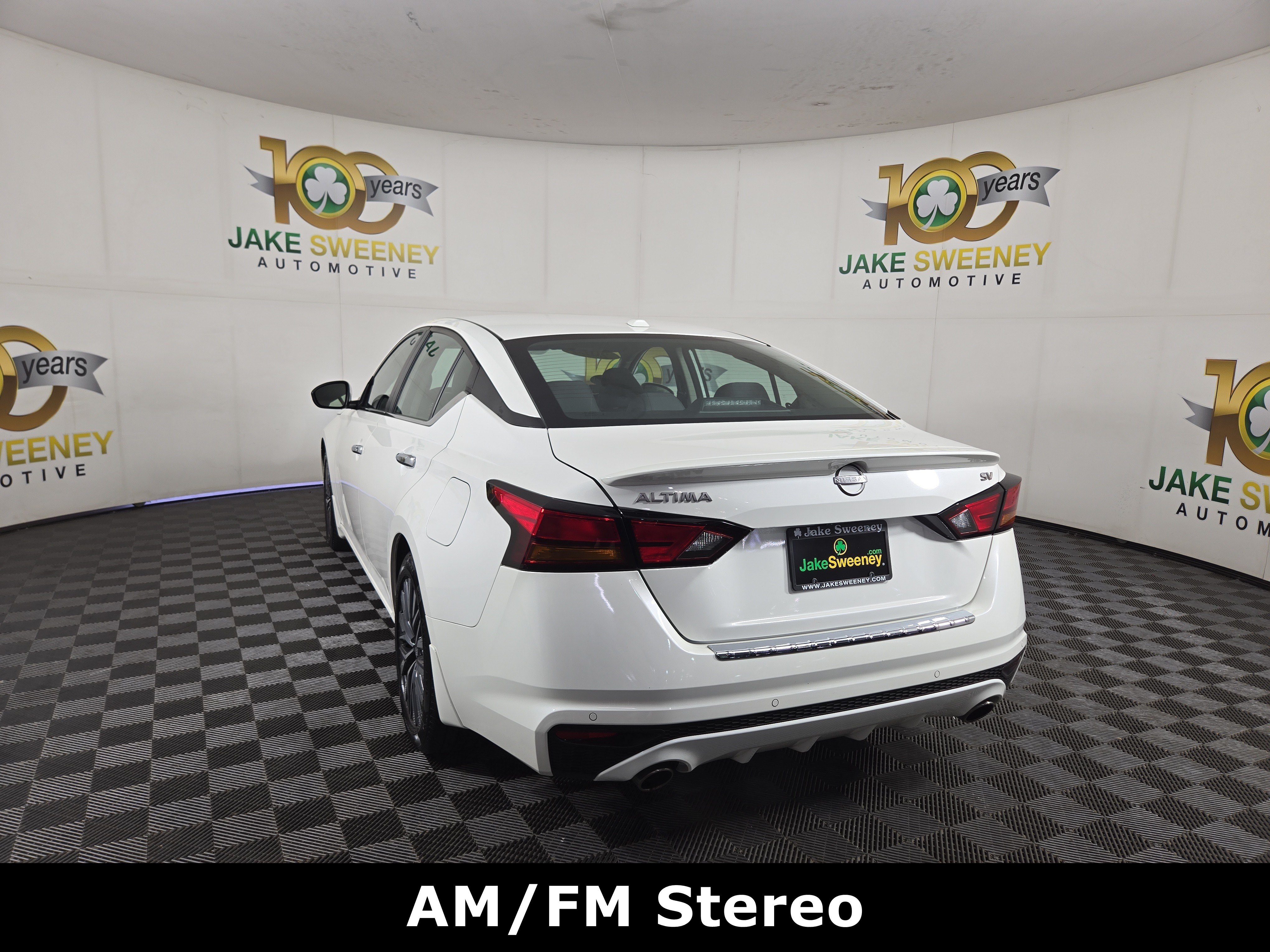 Used 2023 Nissan Altima 2.5 SV w/ SV Premium Package FWD image 6
