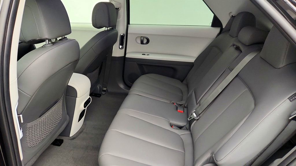 Used 2025 Hyundai Ioniq 5 SEL image 21
