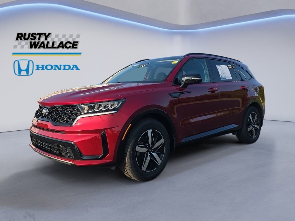 Used 2021 Kia Sorento S w/ Panoramic Sunroof Package