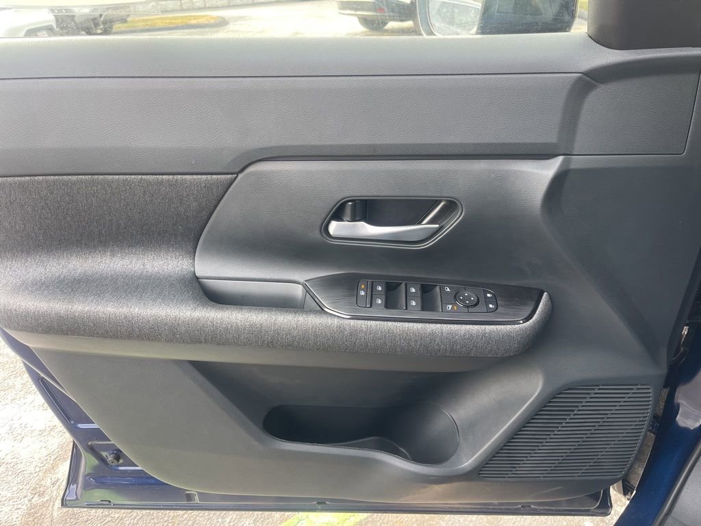 New 2026 Nissan Kicks SV w/ SV Premium Package image 11