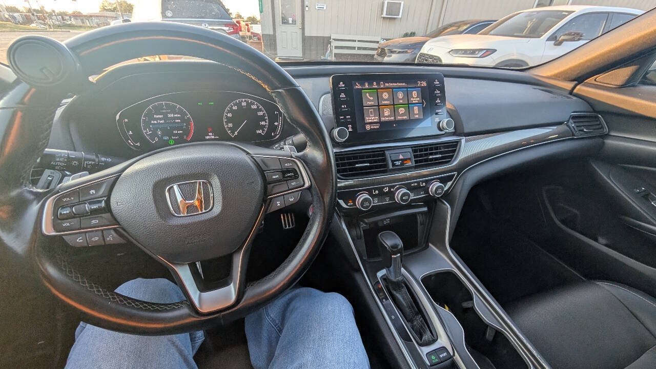 Used 2018 Honda Accord Sport image 7