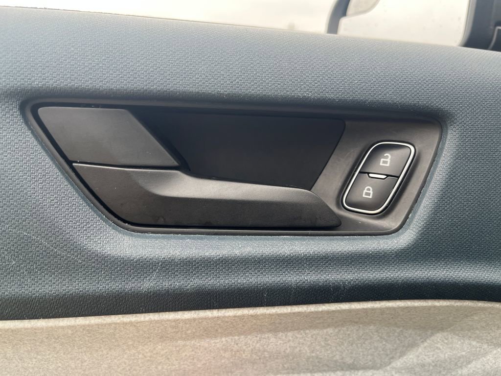 Used 2022 Ford Maverick XLT FWD image 13