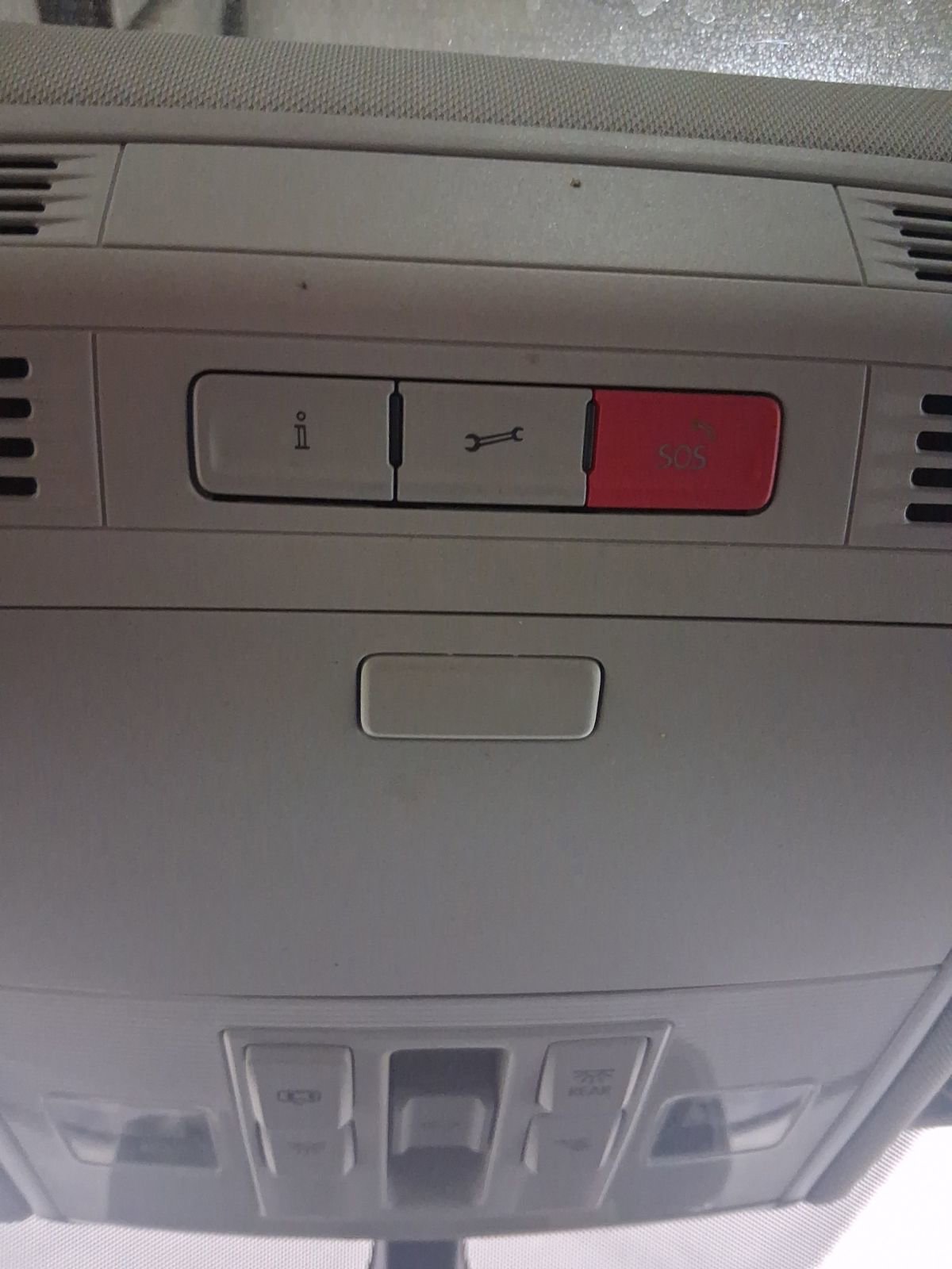 Used 2015 Volkswagen Golf 4-Door image 27