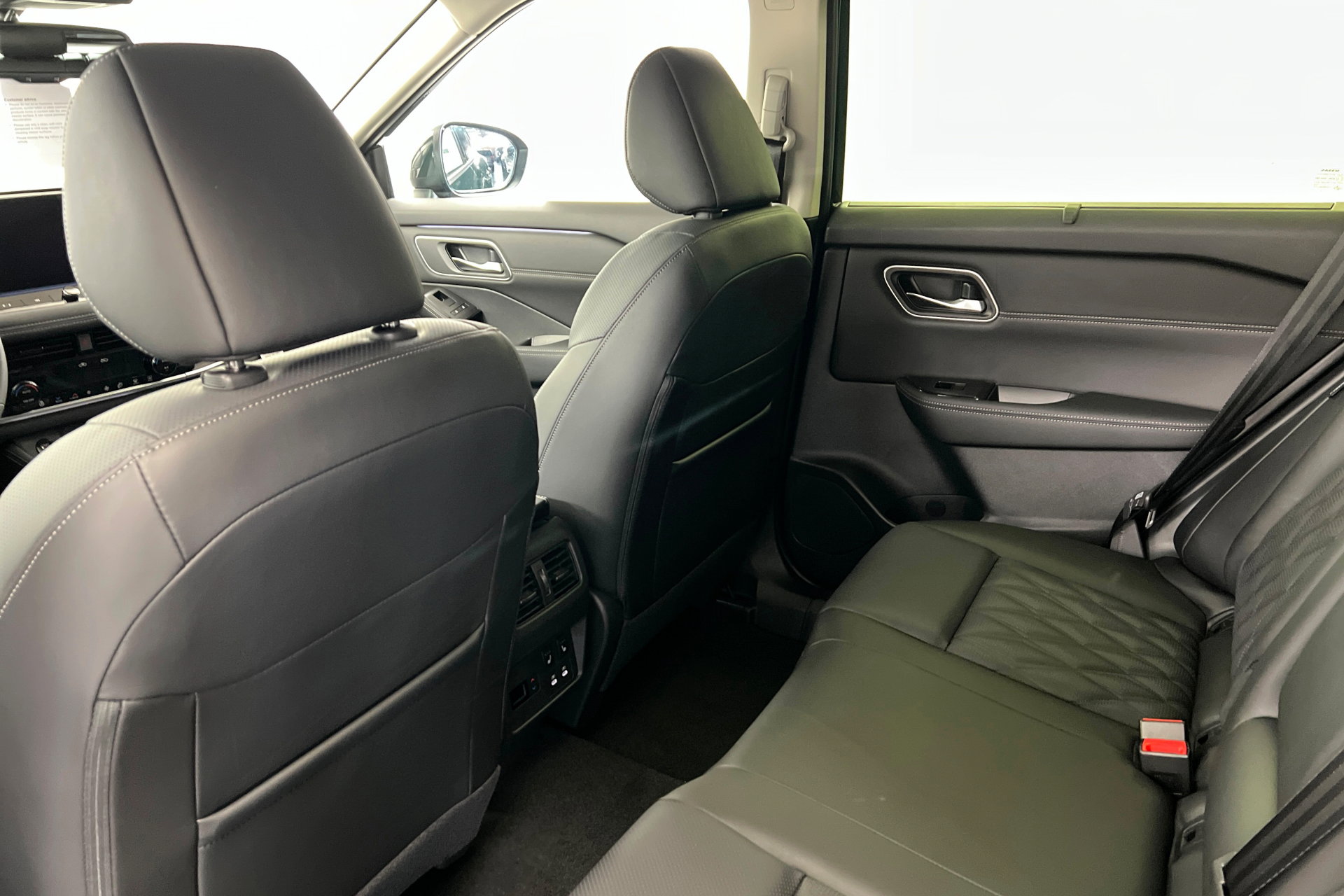 New 2026 Nissan Rogue Platinum w/ Platinum Premium Package image 19