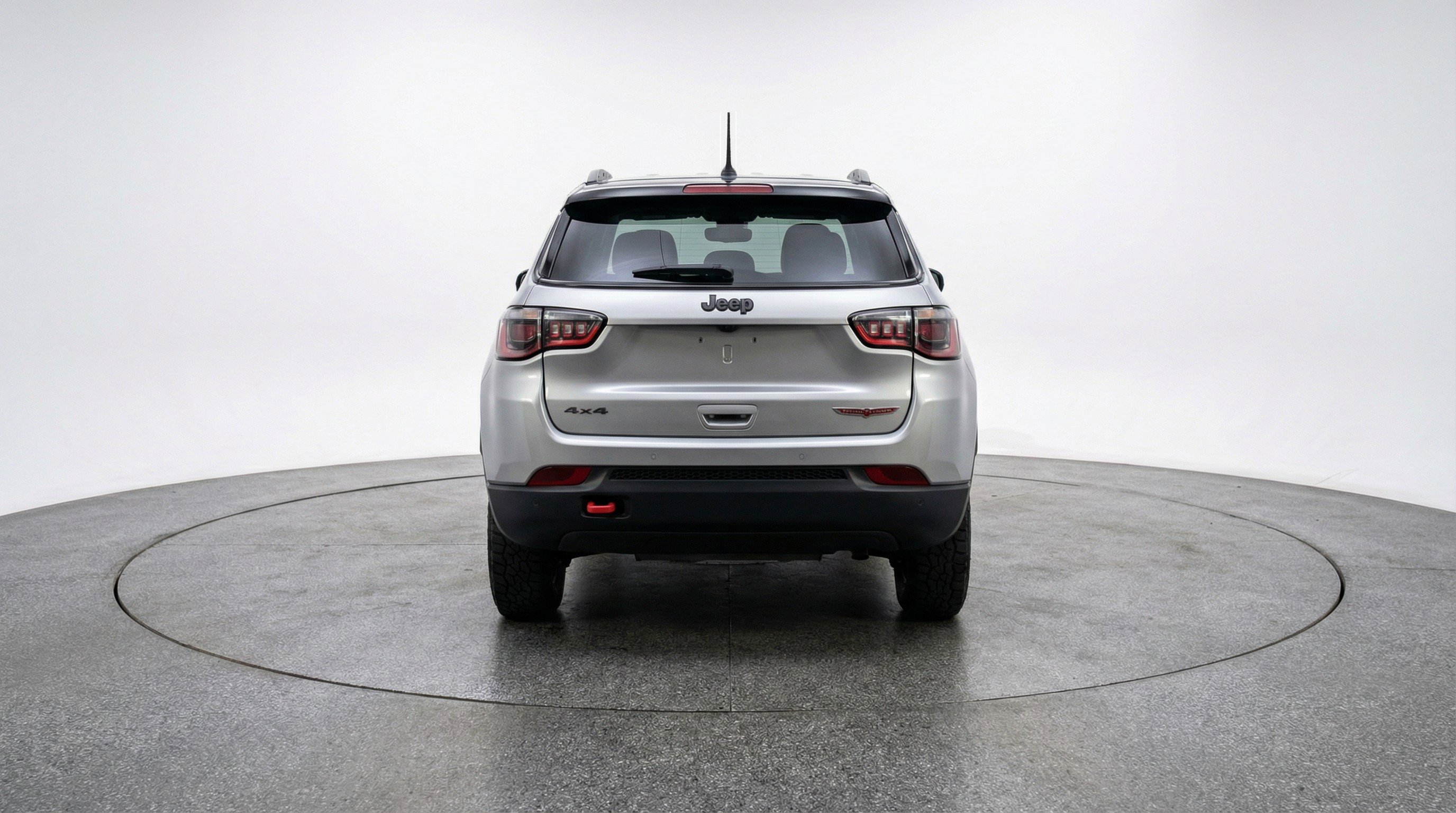 Used 2025 Jeep Compass Trailhawk image 7