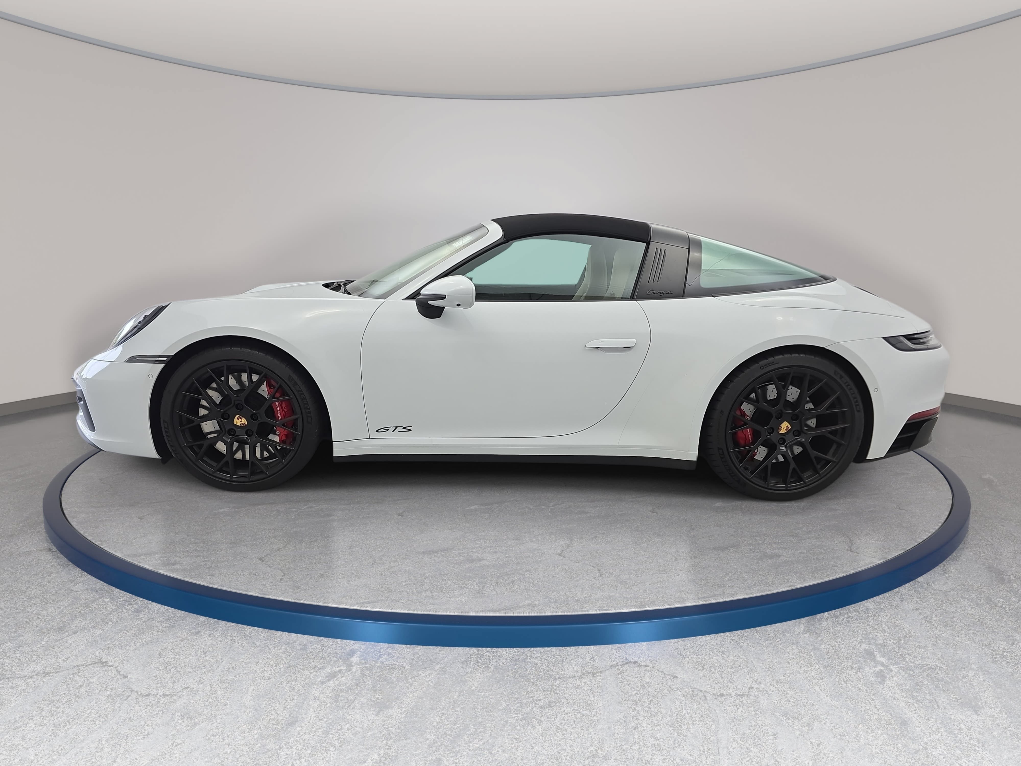 Used 2022 Porsche 911 Targa 4 GTS AWD/4WD image 8