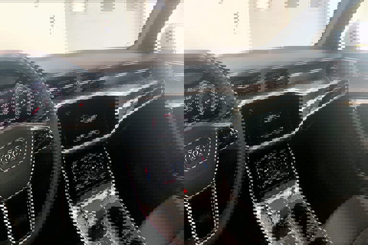 Used 2025 Audi A6 Premium Plus w/ Premium Plus Package image 14