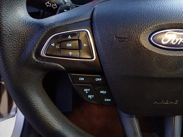 Used 2017 Ford Escape SE image 14