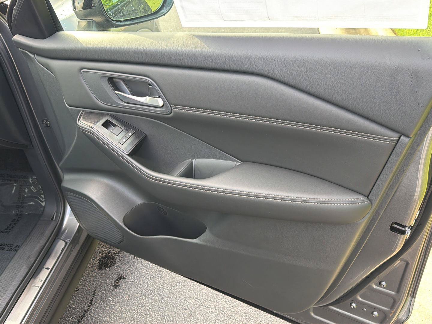 New 2026 Nissan Rogue Dark Armor FWD image 14