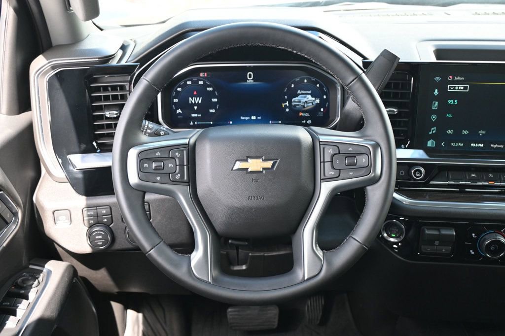 Used 2026 Chevrolet Silverado 1500 LT w/ Z71 Off-Road Package image 12