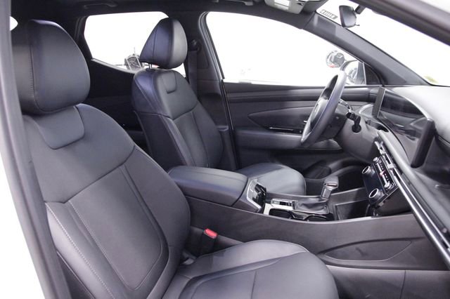 Used 2025 Hyundai Santa Cruz SEL image 12