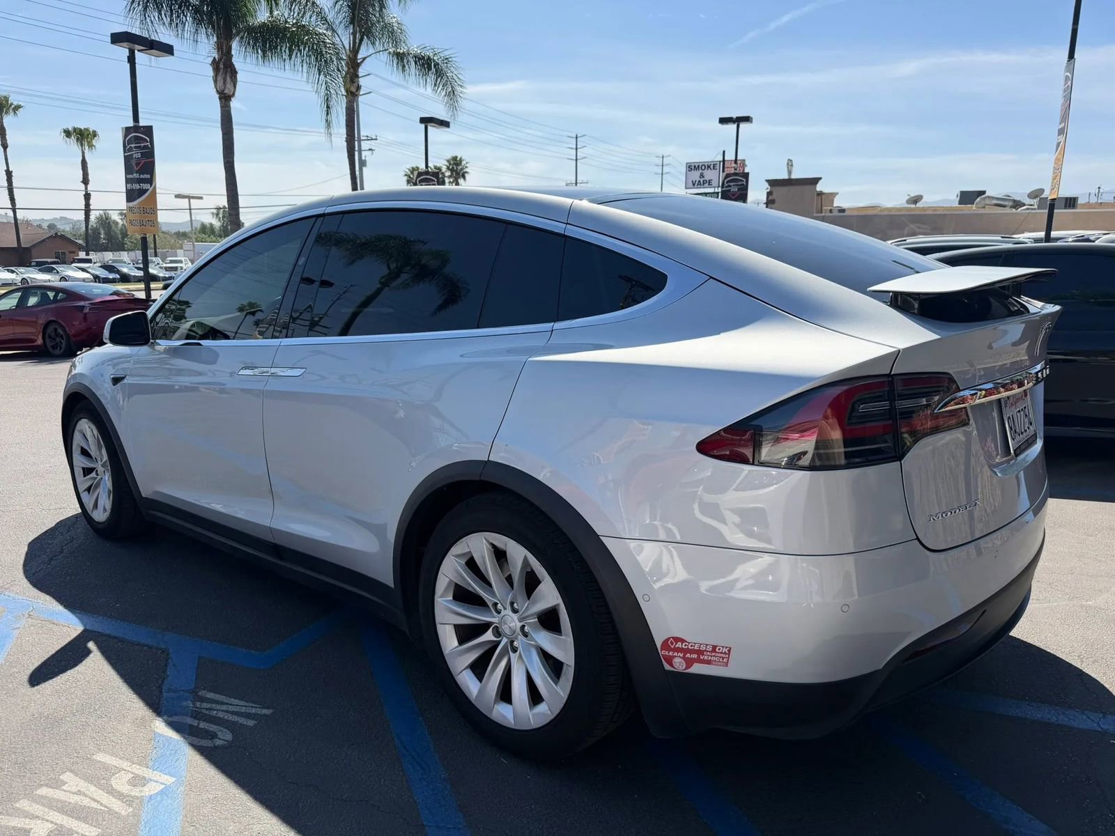 Used 2017 Tesla Model X 75D AWD/4WD image 6