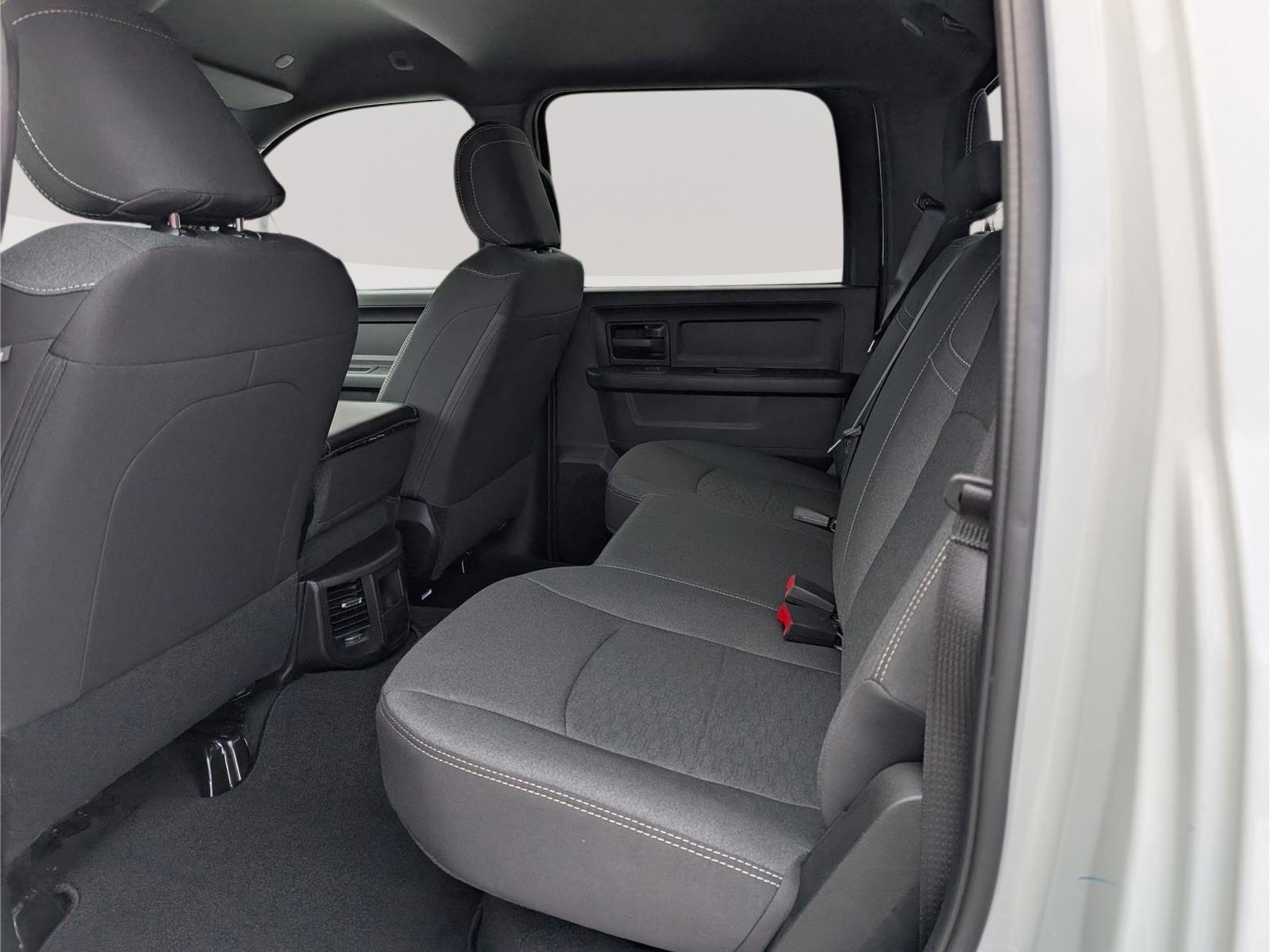 New 2026 RAM 2500 Tradesman AWD/4WD image 9
