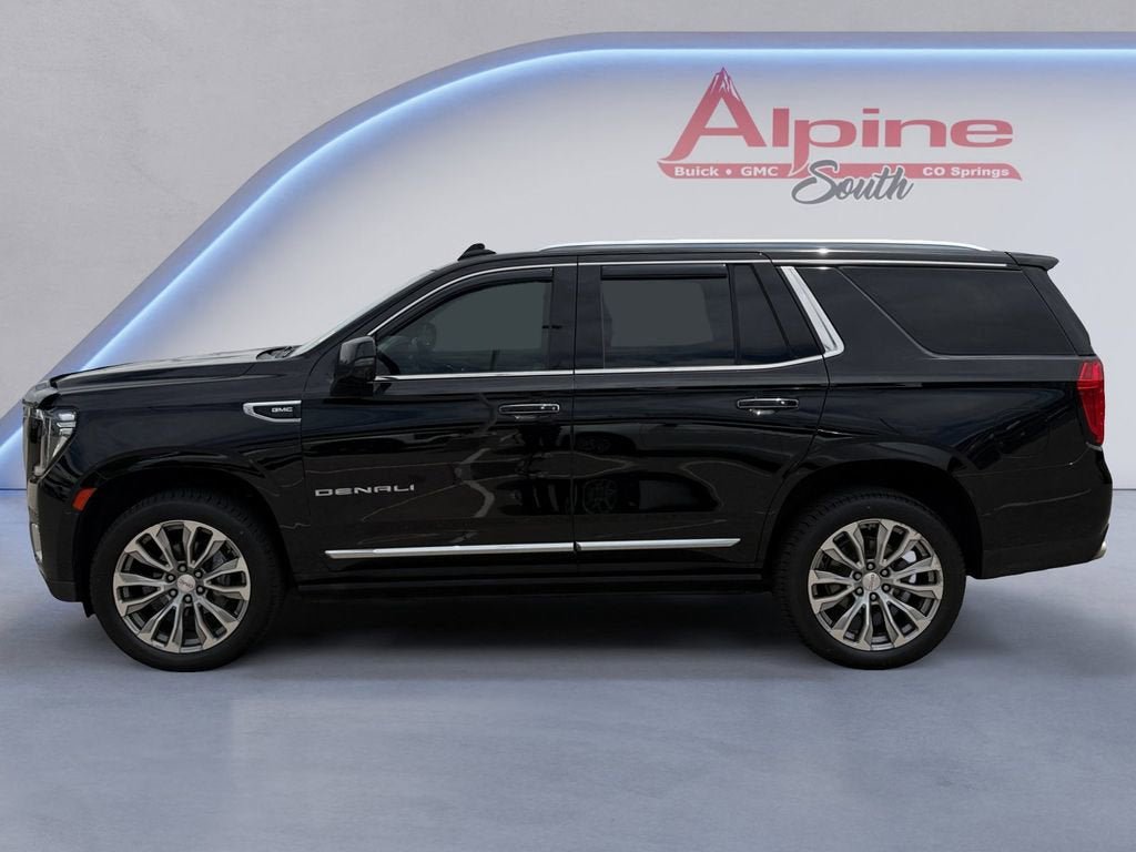 Used 2021 GMC Yukon Denali w/ Denali Premium Package AWD/4WD image 2
