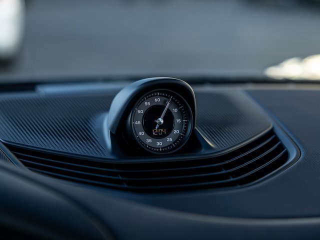 Used 2025 Porsche Cayenne S image 50