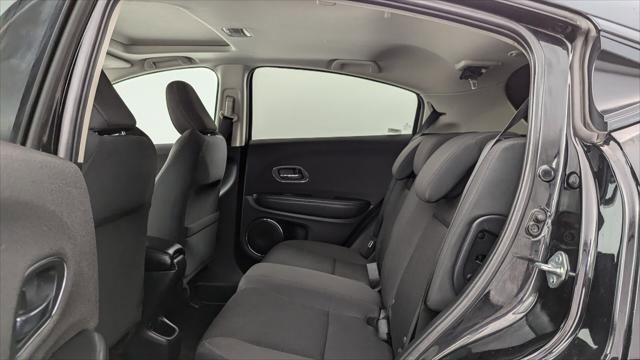 Used 2022 Honda HR-V EX image 17