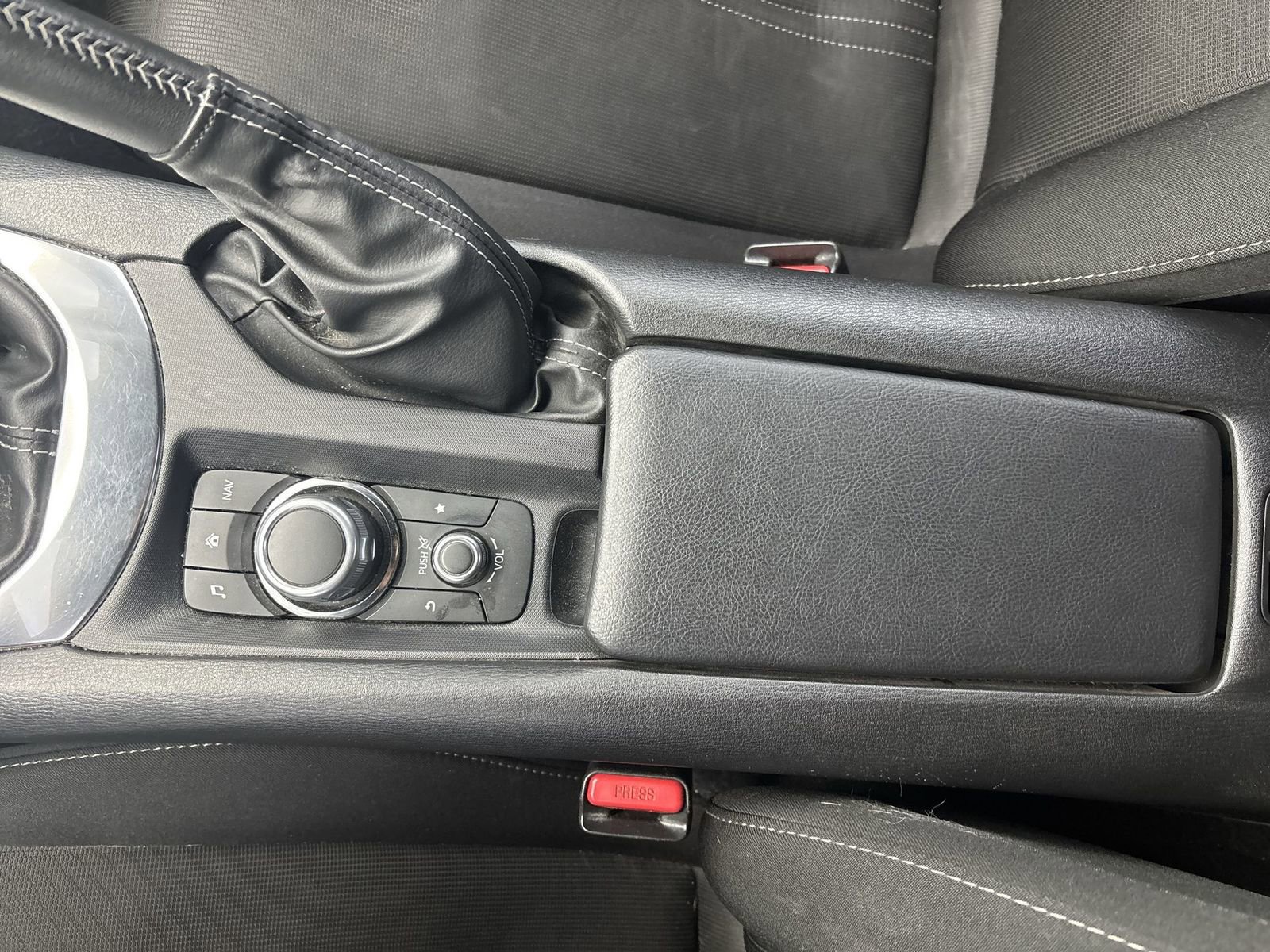 Used 2023 MAZDA MX-5 Miata Club image 20