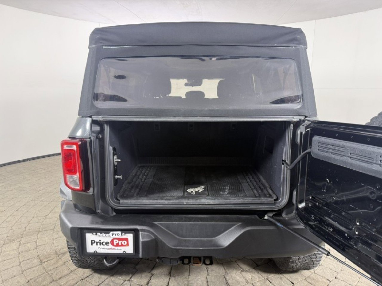Used 2021 Ford Bronco Big Bend w/ Sasquatch Package AWD/4WD image 6