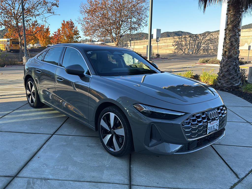 Used 2025 Audi A5 2.0T Premium Plus w/ Premium Plus image 4