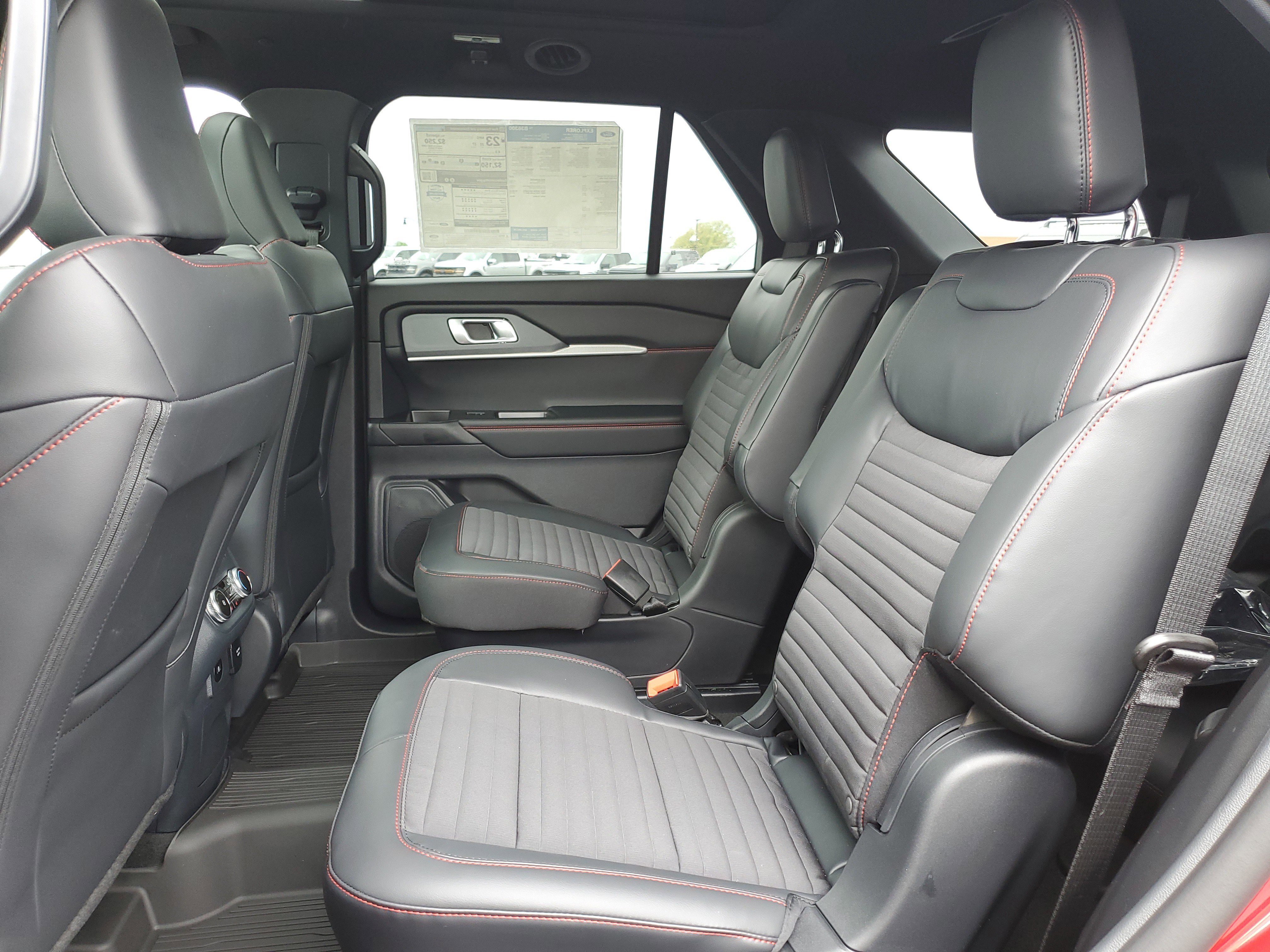 New 2026 Ford Explorer ST-Line AWD/4WD image 22