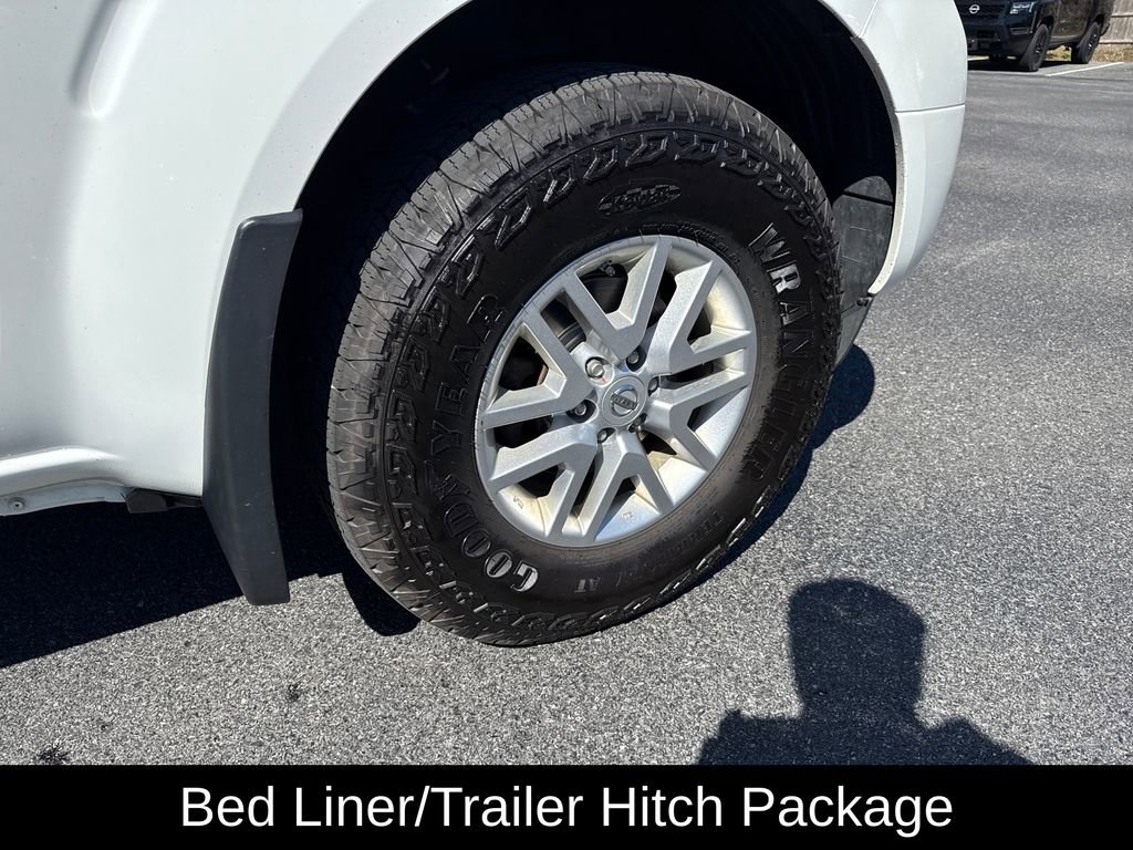 Used 2016 Nissan Frontier SV AWD/4WD image 10