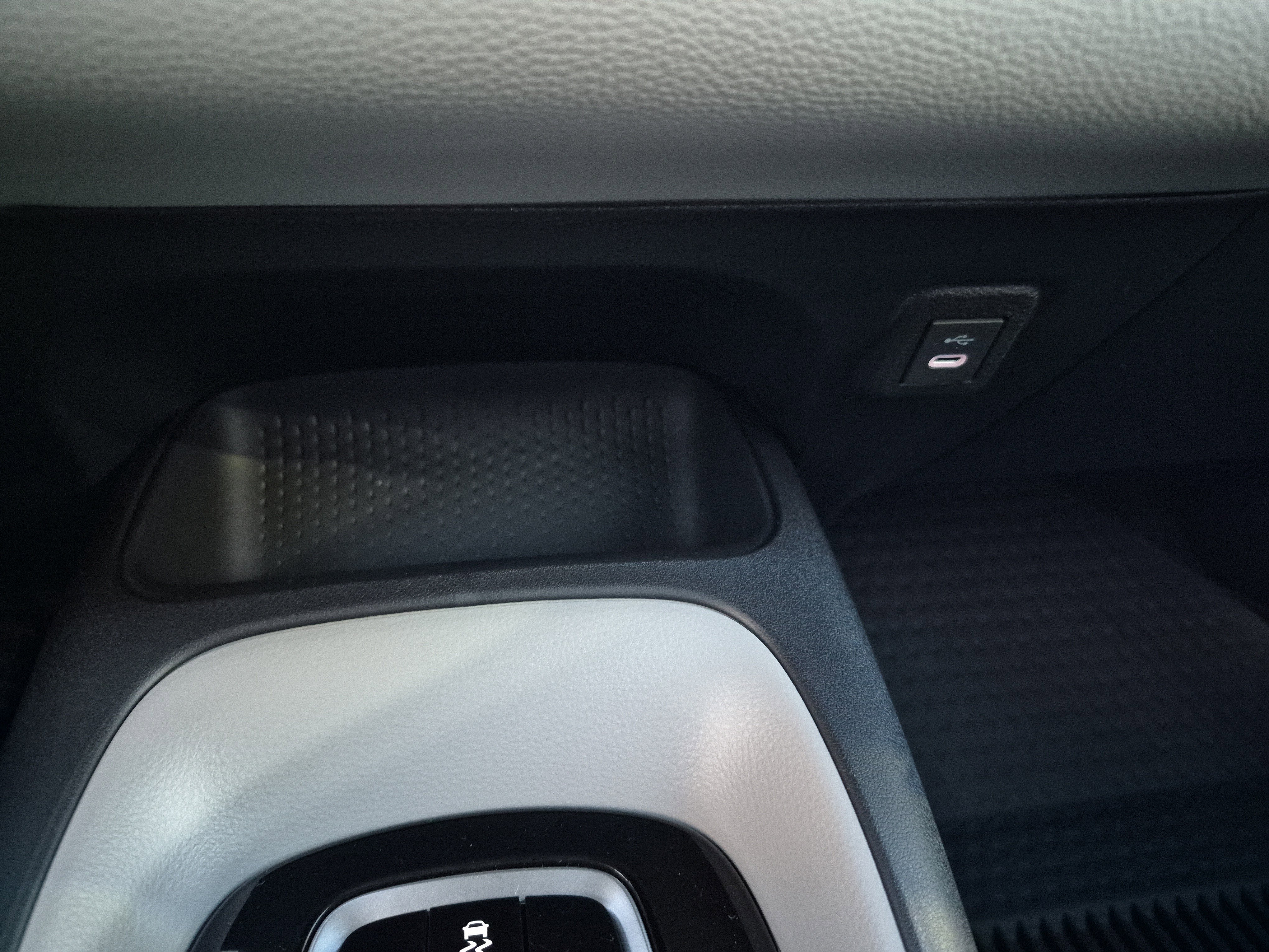 Used 2026 Toyota Corolla LE image 28