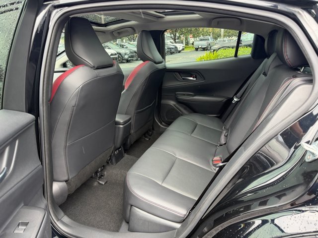 Used 2024 Toyota Prius Prime FWD image 13