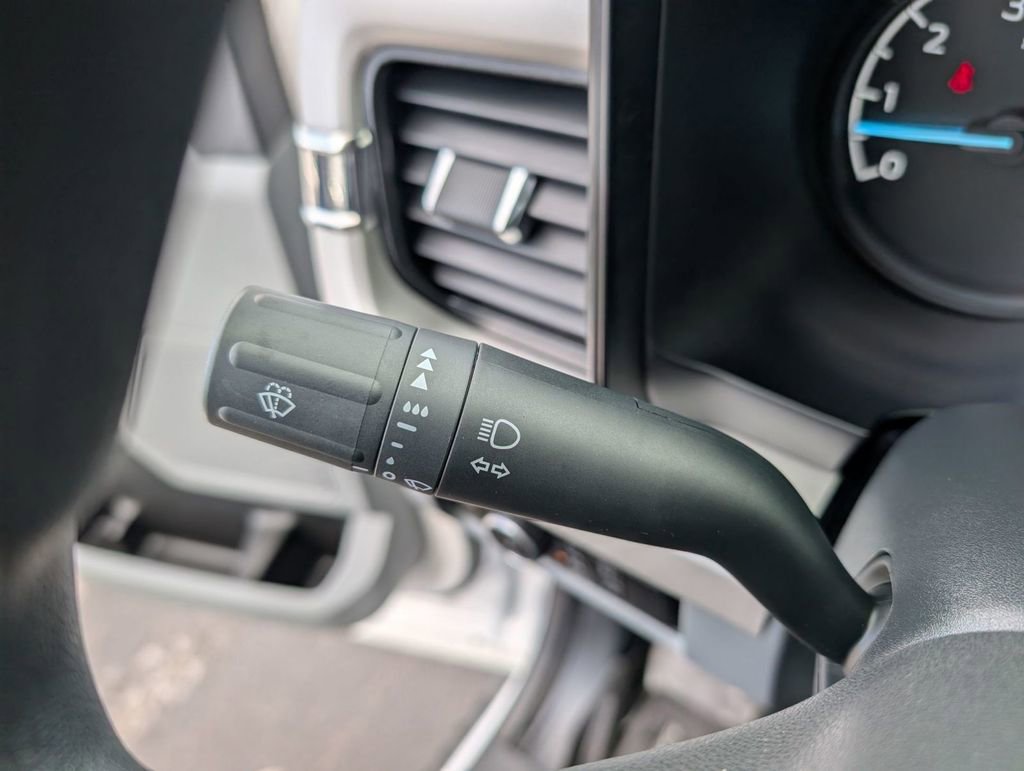 Certified 2025 Ford F350 XLT image 30