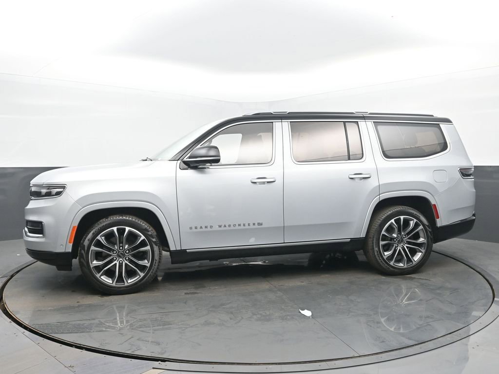 Used 2023 Jeep Grand Wagoneer Series III image 2