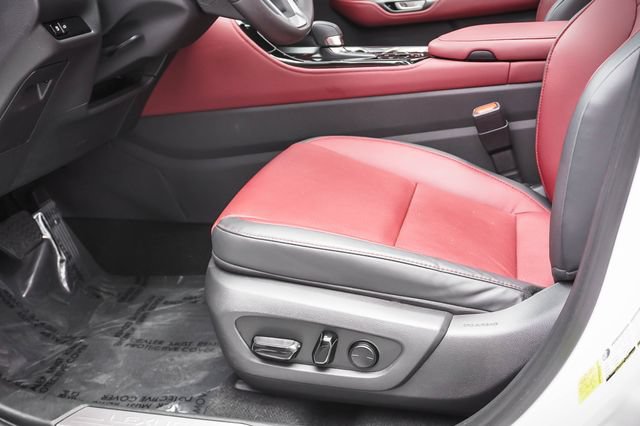 Certified 2024 Lexus NX 250 FWD image 11