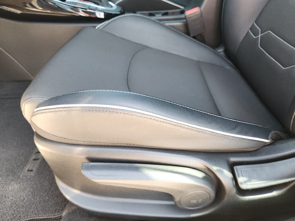 Used 2023 Kia Forte GT-Line w/ GT-Line Premium Package FWD image 27