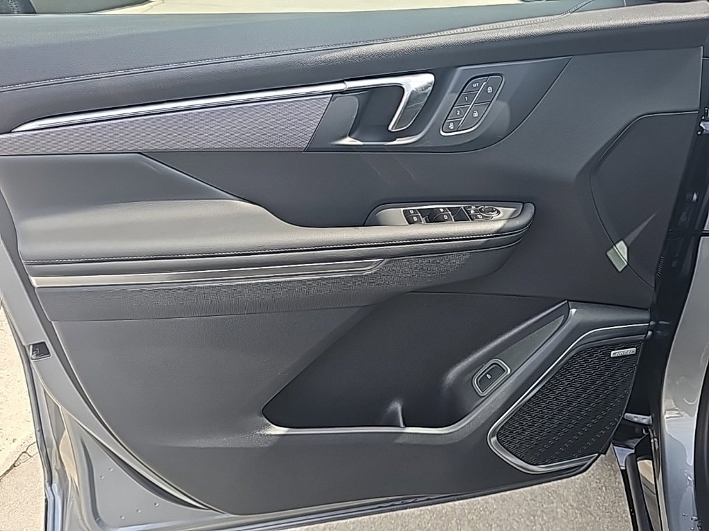 New 2026 Buick Enclave Sport Touring w/ Power Package image 11