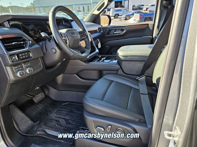 New 2026 GMC Yukon XL Denali w/ Sun & Power Step Package image 6