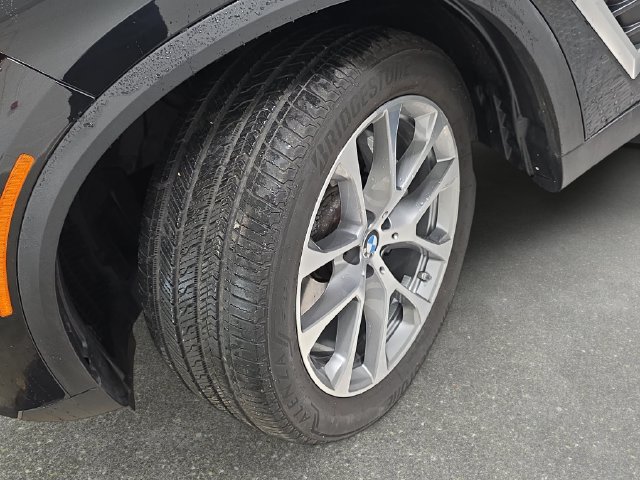Certified 2025 BMW X5 xDrive40i w/ Premium Package AWD/4WD image 27