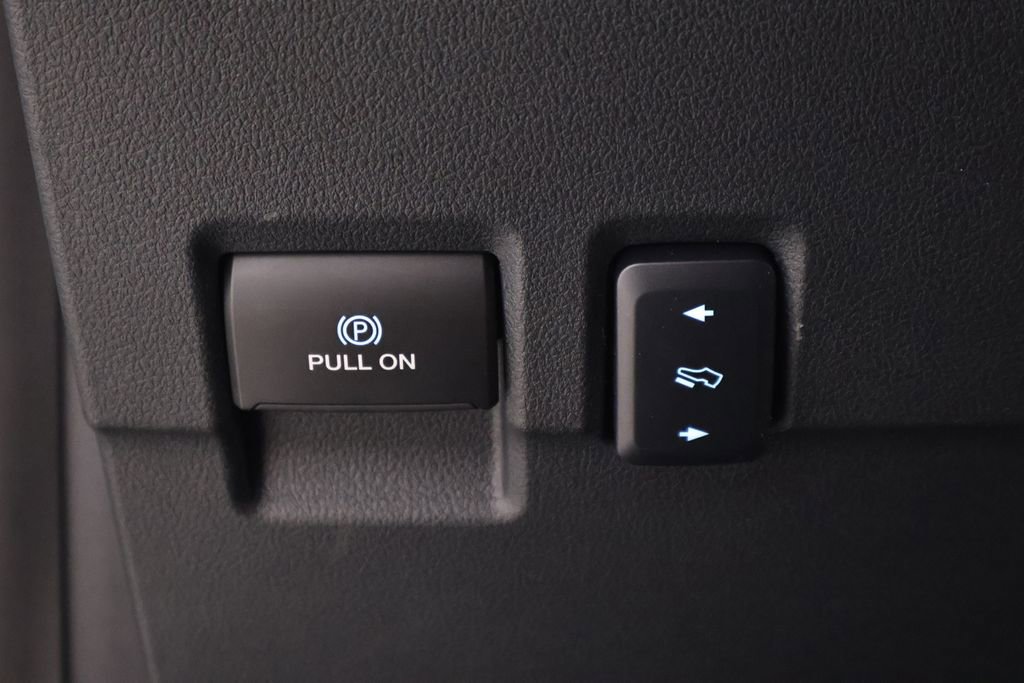 New 2026 Ford F350 Lariat w/ Black Appearance Package image 23