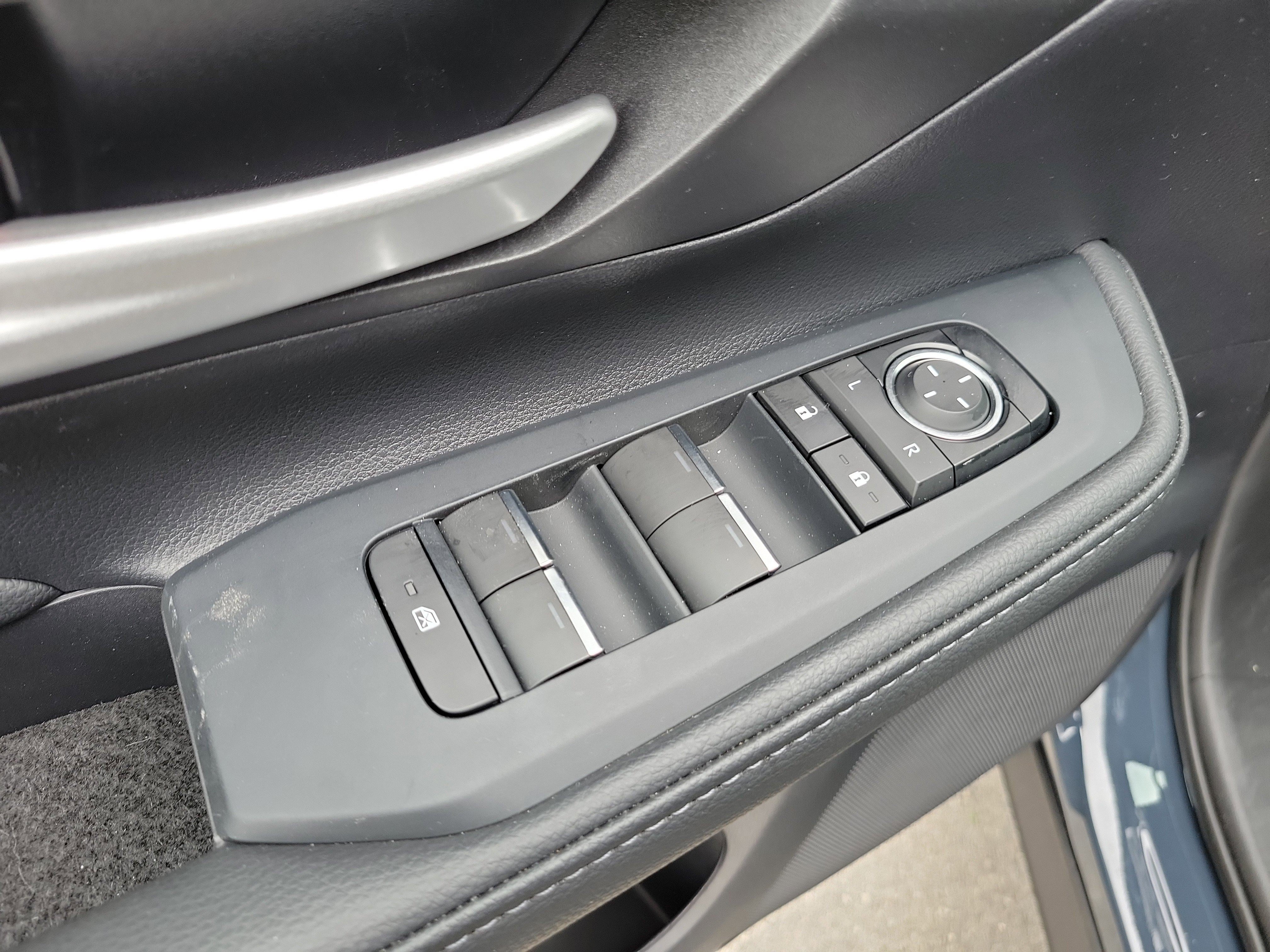 Used 2026 Toyota Grand Highlander FWD image 25