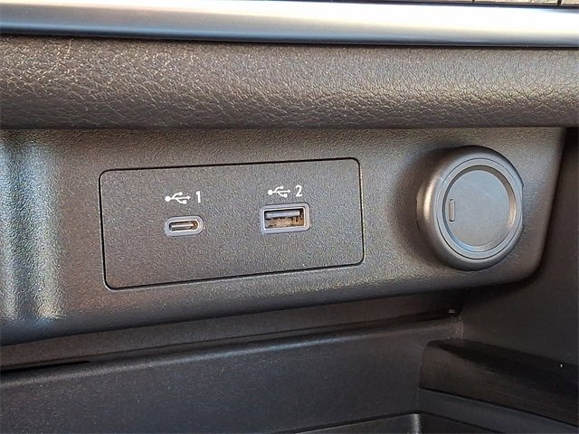 Used 2023 Nissan Rogue SV w/ SV Premium B Package image 18