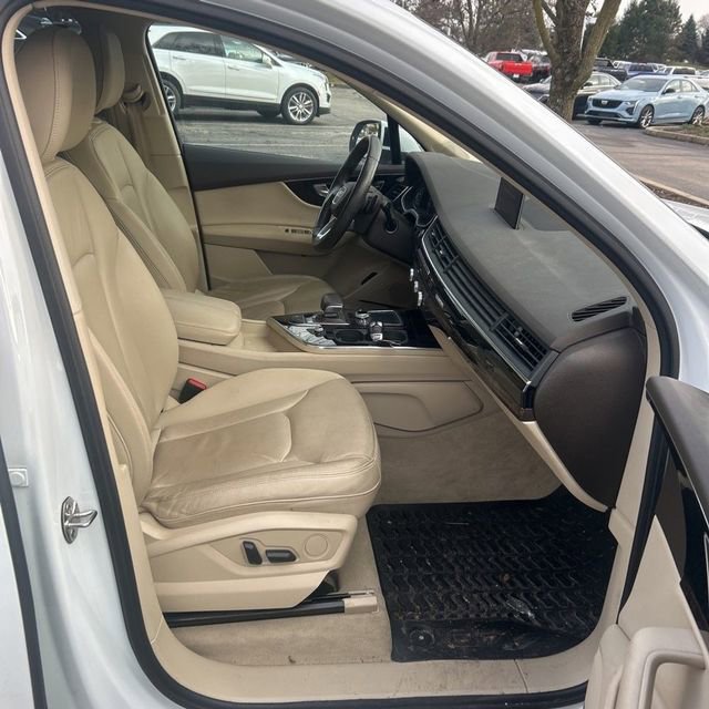 Used 2018 Audi Q7 3.0T Premium Plus image 8