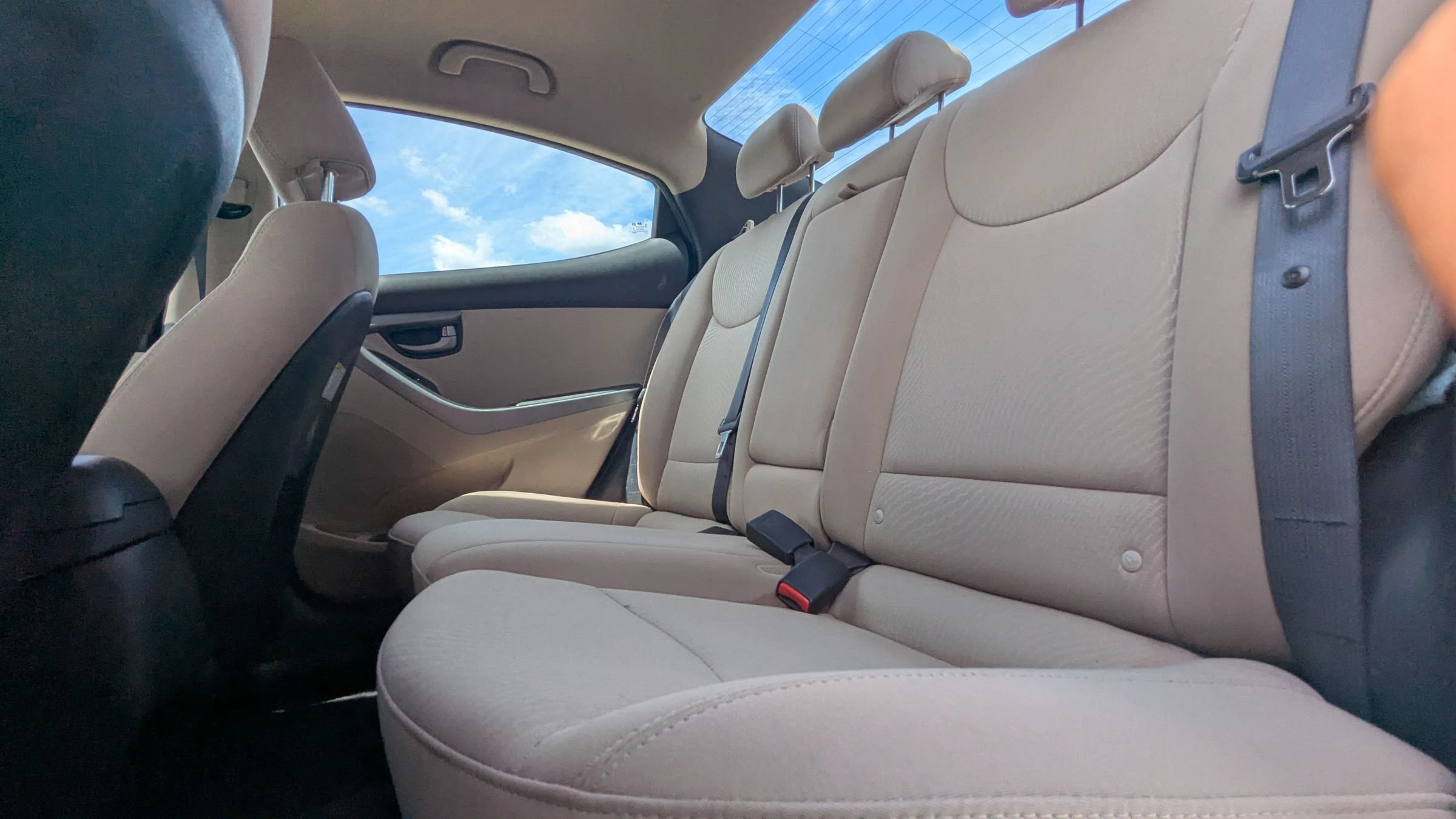 Used 2016 Hyundai Elantra SE FWD image 11