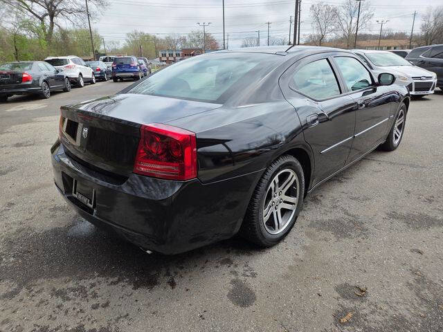 Used 2006 Dodge Charger R/T w/ Road/Track Performance Group RWD image 6