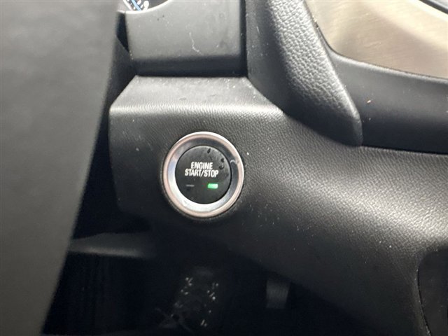 Certified 2024 GMC Terrain Denali w/ LPO, Floor Liner Package image 17