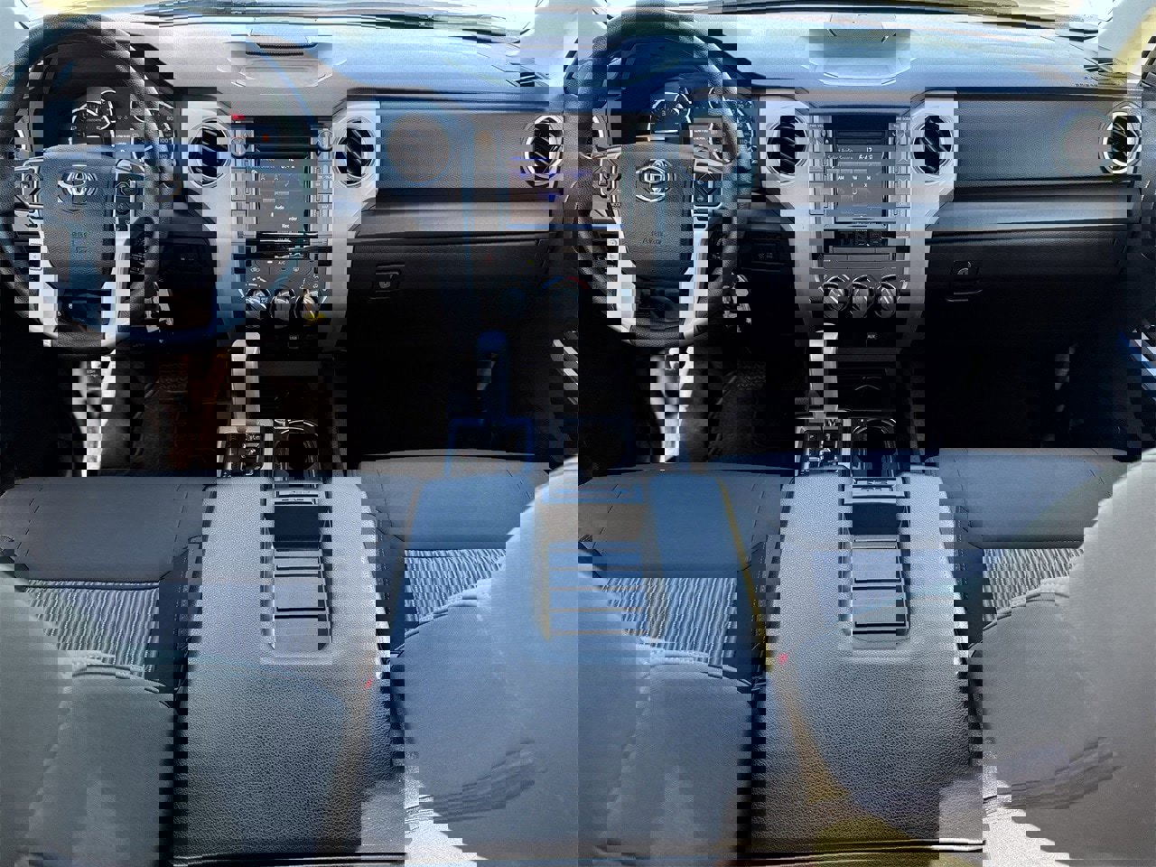 Used 2015 Toyota Tundra SR5 image 9