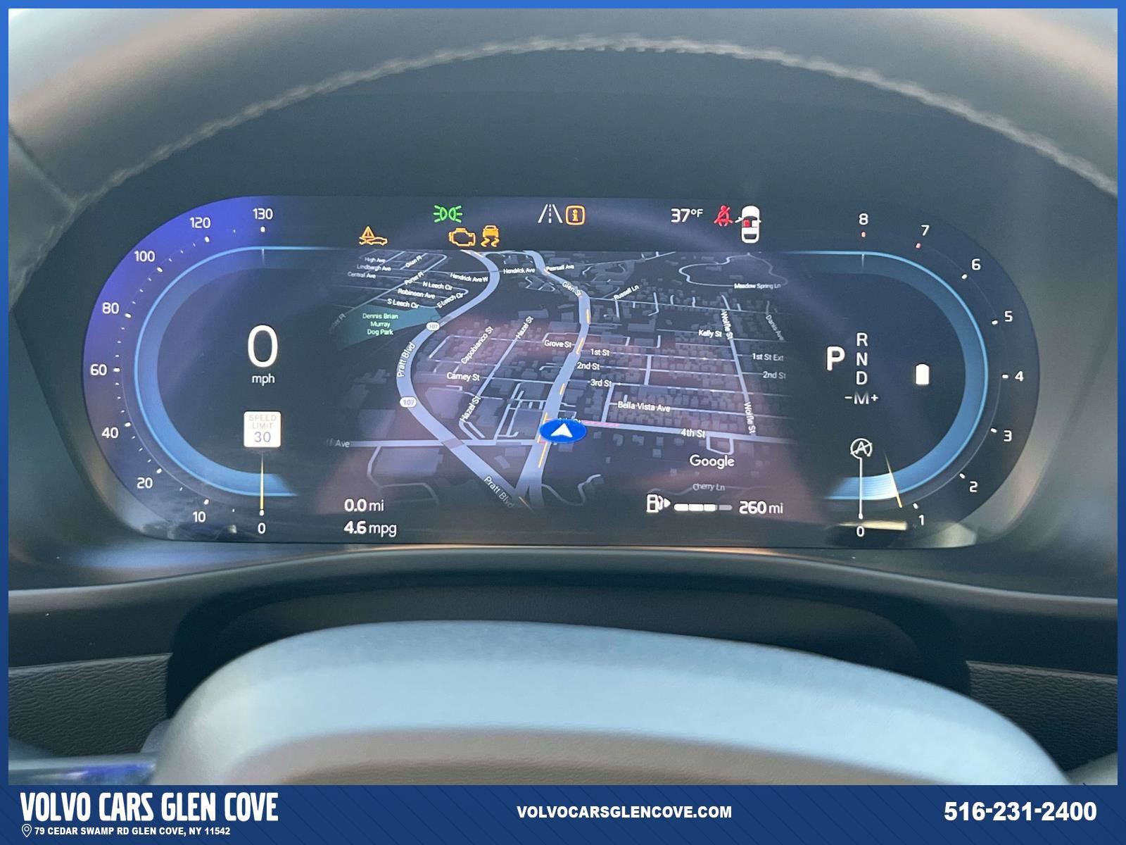 Used 2025 Volvo XC40 B5 Ultra w/ Protection Package Premier image 25