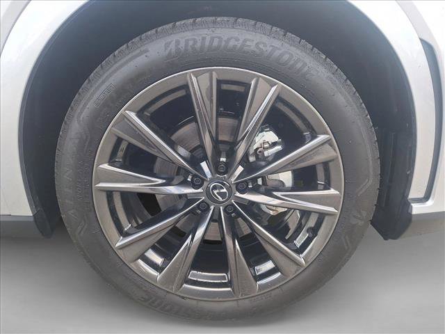 Used 2025 Lexus RX 350 F Sport w/ Convenience Package FWD image 19