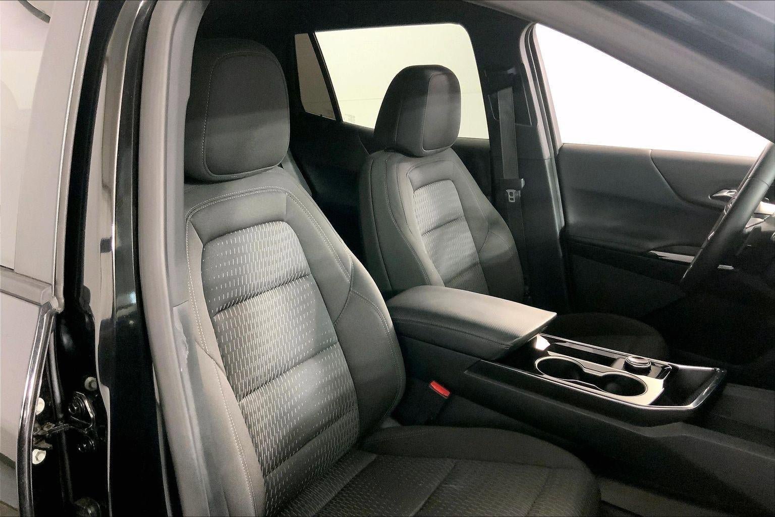 Used 2026 Chevrolet Equinox LT AWD/4WD image 7