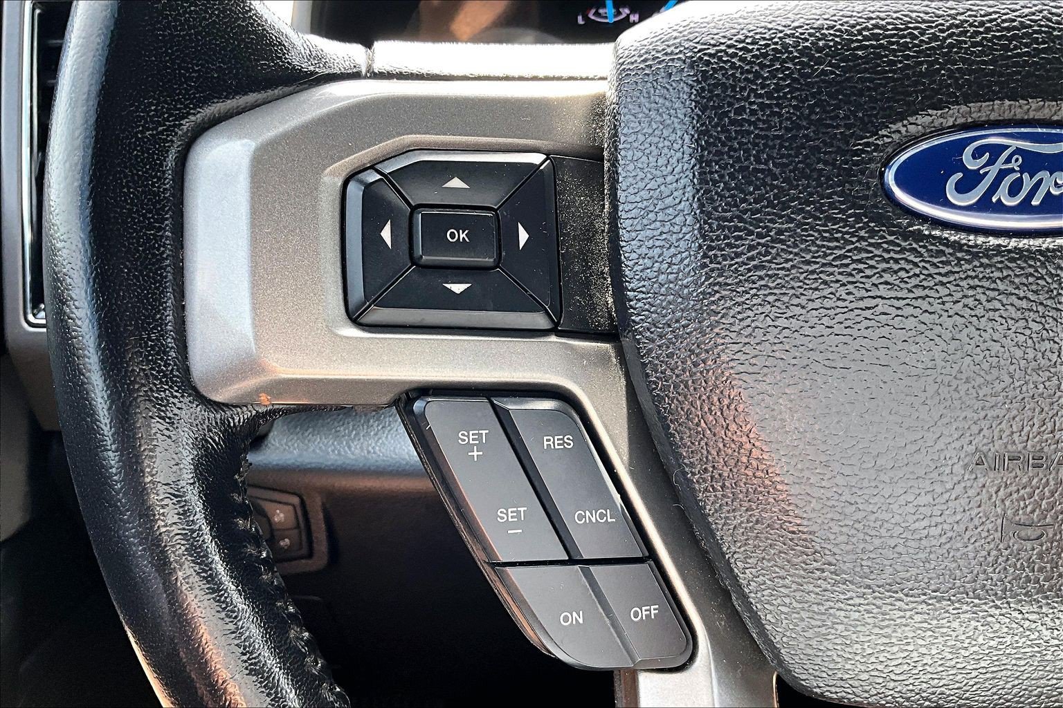 Used 2021 Ford Expedition Max XLT RWD image 23