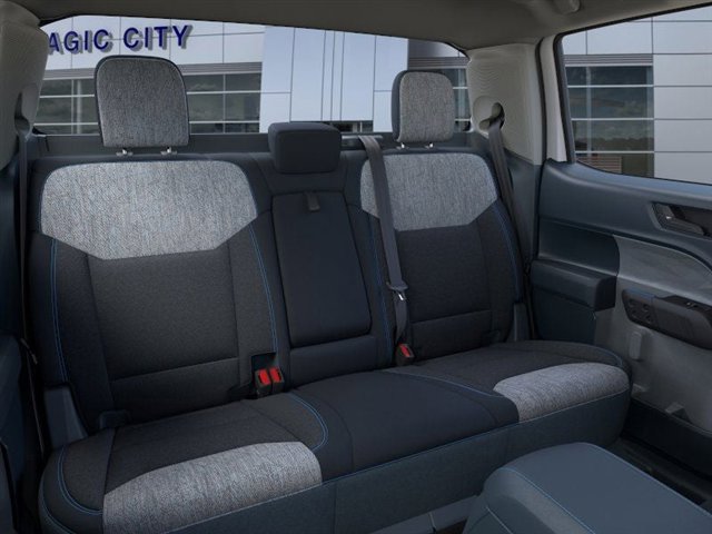 Used 2025 Ford Maverick XLT w/ XLT Luxury Package image 11