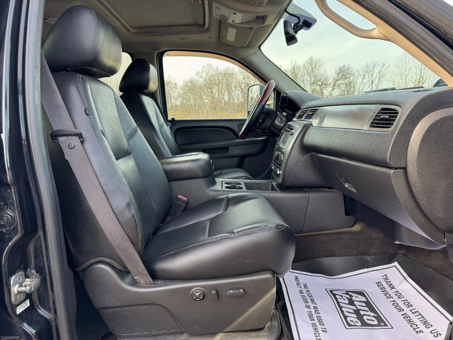 Used 2012 Chevrolet Silverado 3500 LTZ image 18
